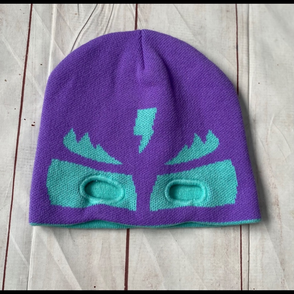 Superhero Knit Cap. Kids. One Size.